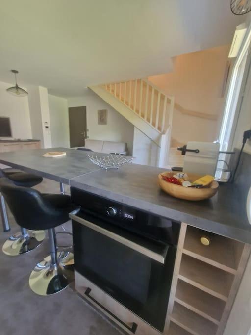 ショルジュSuperbe T2 Duplex Vue Sur Les Montagnesアパートメント エクステリア 写真